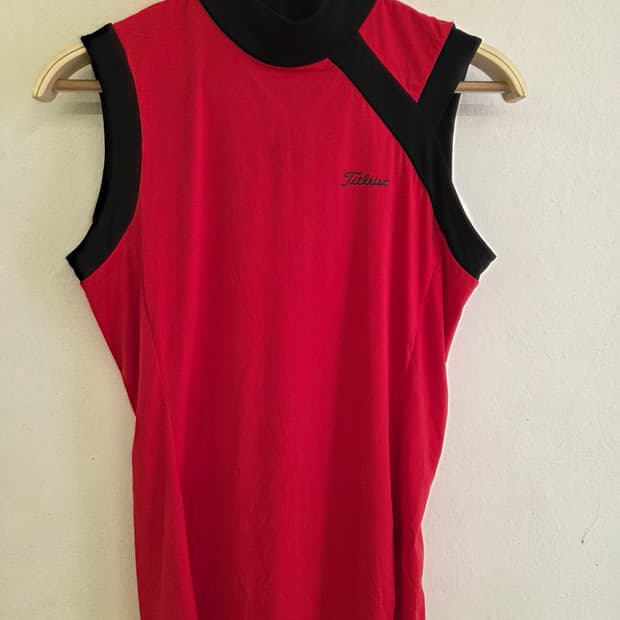 타이틀리스트 여성 골프 민소매 90