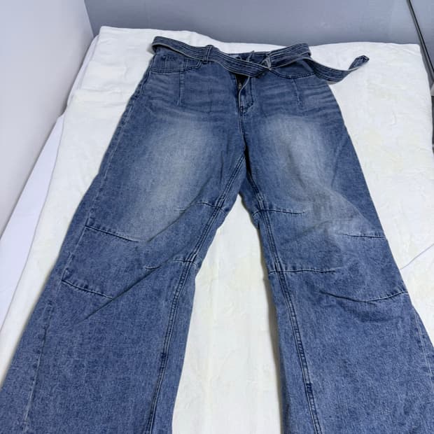 999휴머니티 av 플리츠 데님