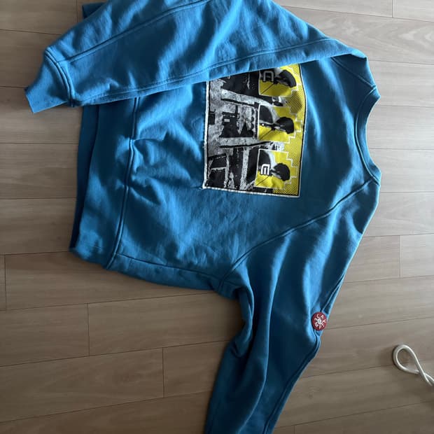 카브엠트 2024 스웻셔츠