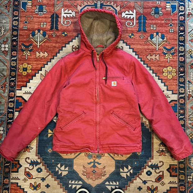 carahrtt jacket_scarlet