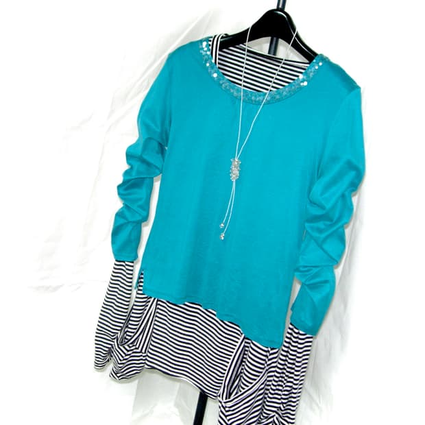 스프링클 블루 톱