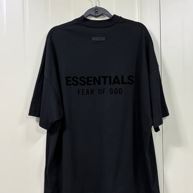 FEAR OF GOD ESSENTIALS 에센셜 반팔티