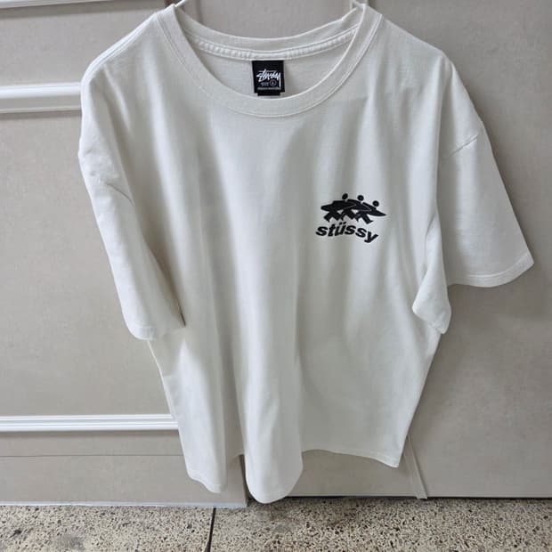 스투시 반팔티 105