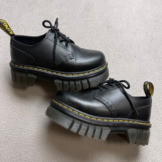 [36] 닥터마틴 AUDRICK 3-EYE SHOE -220-225