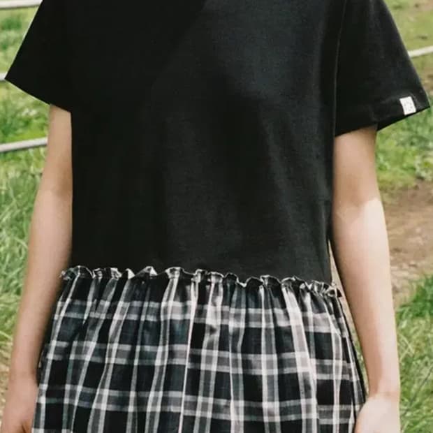오헤시오 체크 프릴 반팔티