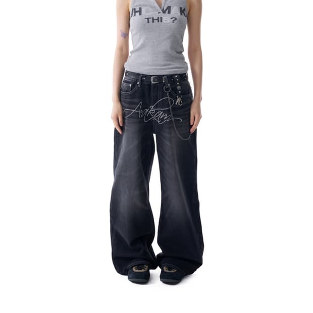아캄 Rhinestone Washed Denim Pants (Black)