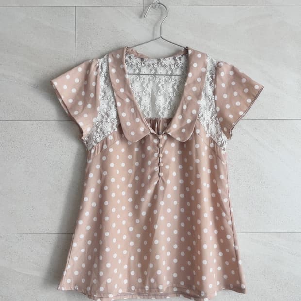 뮤트 오렌지 레이스 도트 블라우스