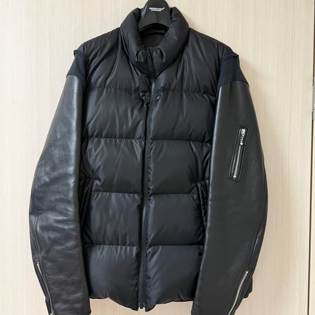 언더커버 레더슬리브 다운자켓 (2)
