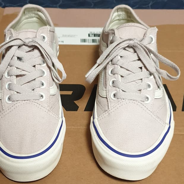 반스 스니커즈 (235)