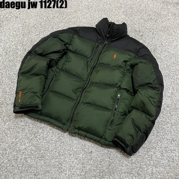 폴로 패딩