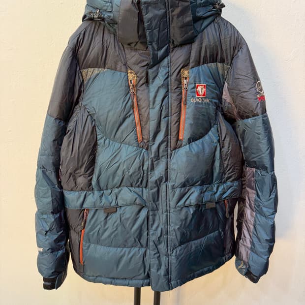 정품) 블랙야크 남성 구스패딩 100