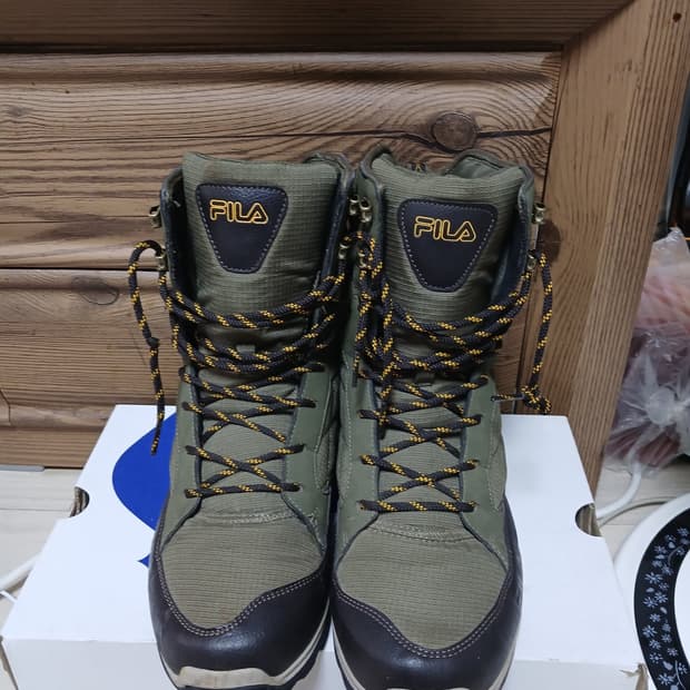 FILA(휠라) 남성용 퀼팅 방한 하이킹 부츠(270mm)
