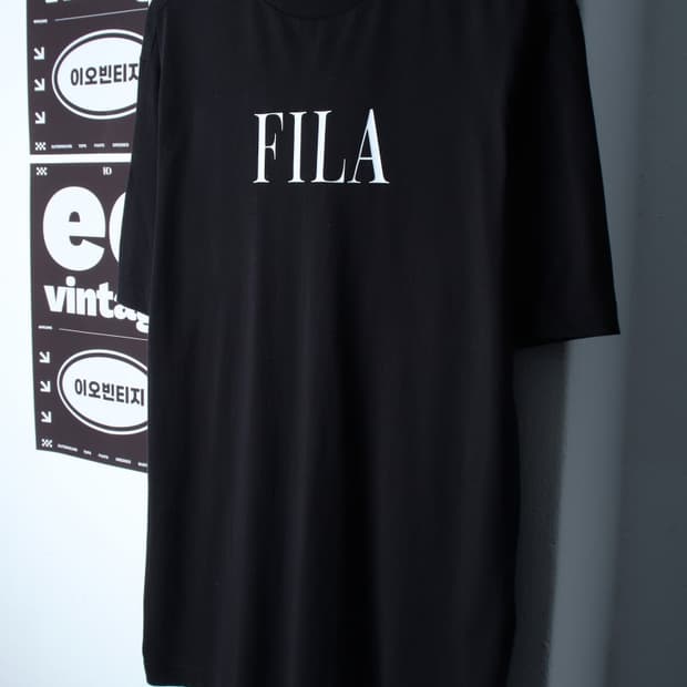 (M-XL) 휠라 반팔 티셔츠 오버핏 레터링 블랙 올드스쿨-H34627