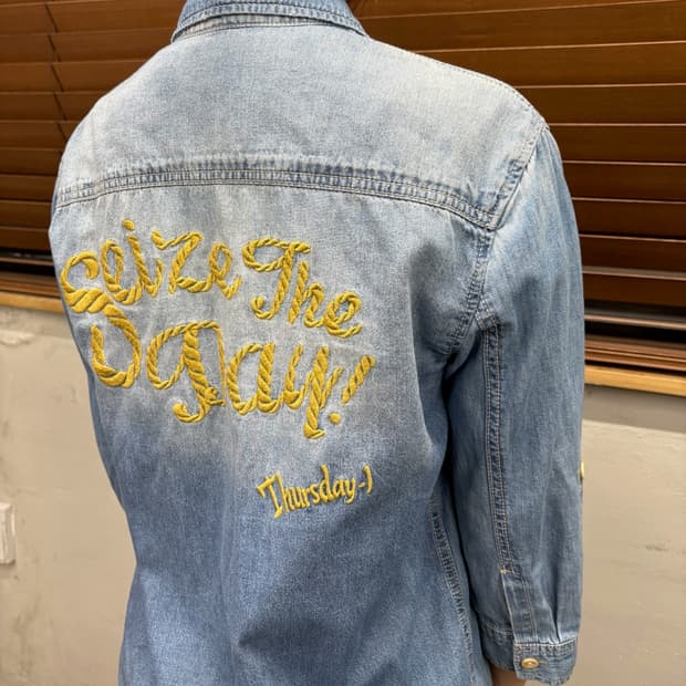 썰스데이 아일랜드 체인 스티치 웨스턴 데님 셔츠