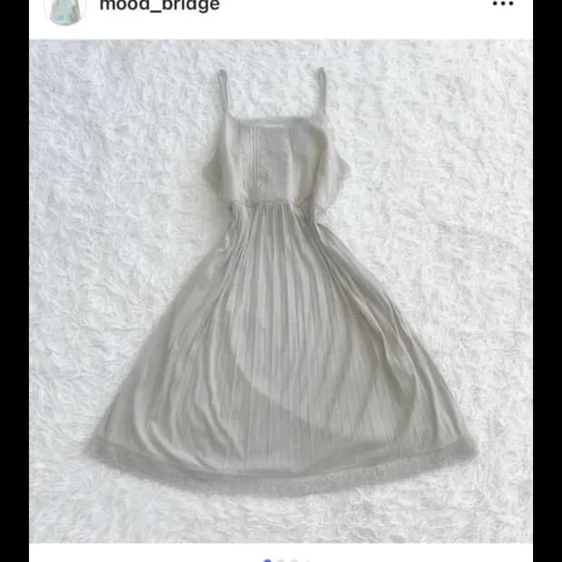 엑시즈팜 빈티지 무드브릿지 그레이 레이스 스웨이드 원피스 페어리 로걀