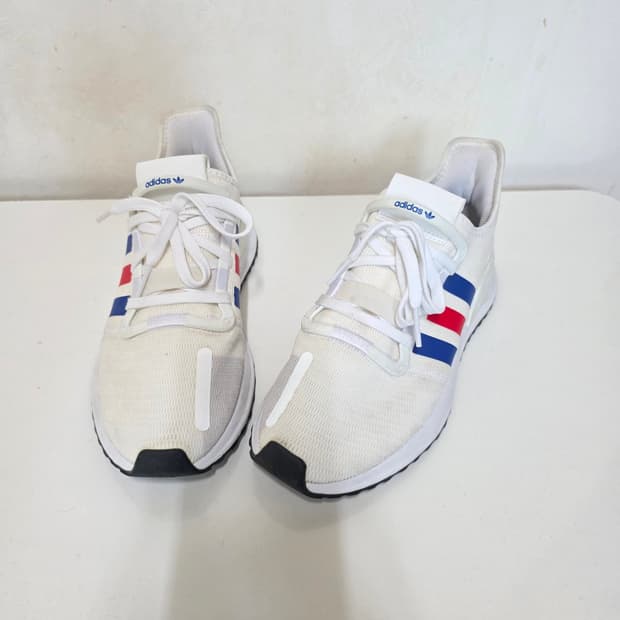 아디다스 유패스 런 희귀 운동화 EG5331