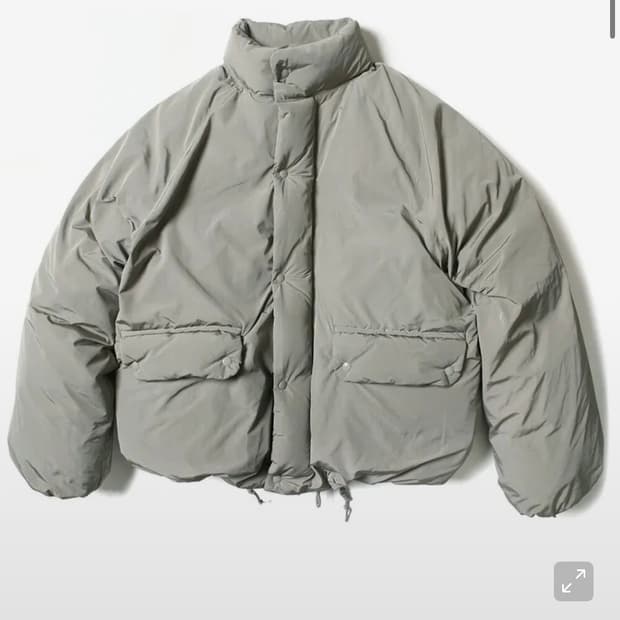 토마스 모어 시티 숏다운 패딩