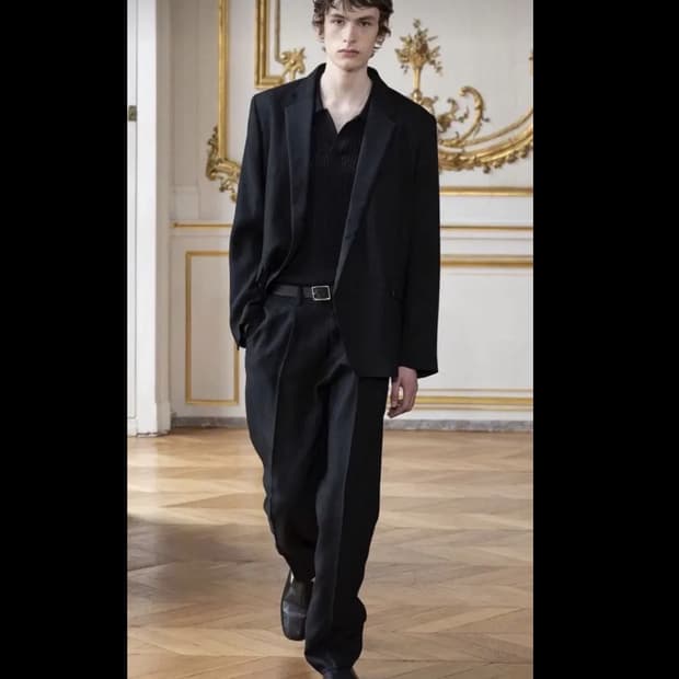 코스 아뜰리에 블레이저 48사이즈