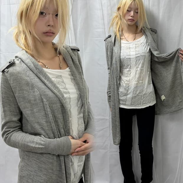 [Cgoix] Draped Shoulder Detail Cardigan