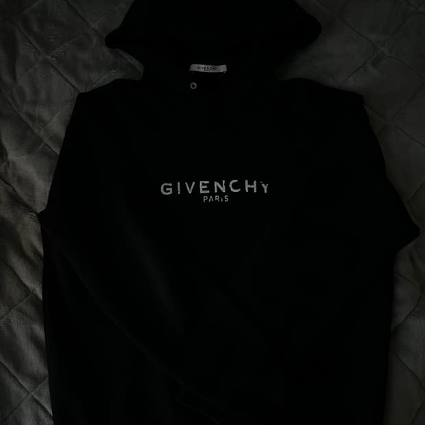 지방시 크랙 로고 후드티 M