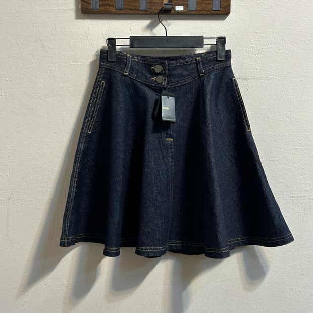 (deadstock) 마쥬 플레어 진청 데님 스커트