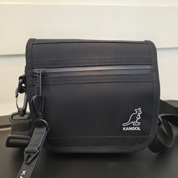 캉골 블랙 미니 크로스백