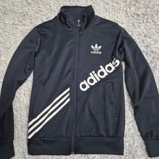 아디다스 블랙삼선트랙탑