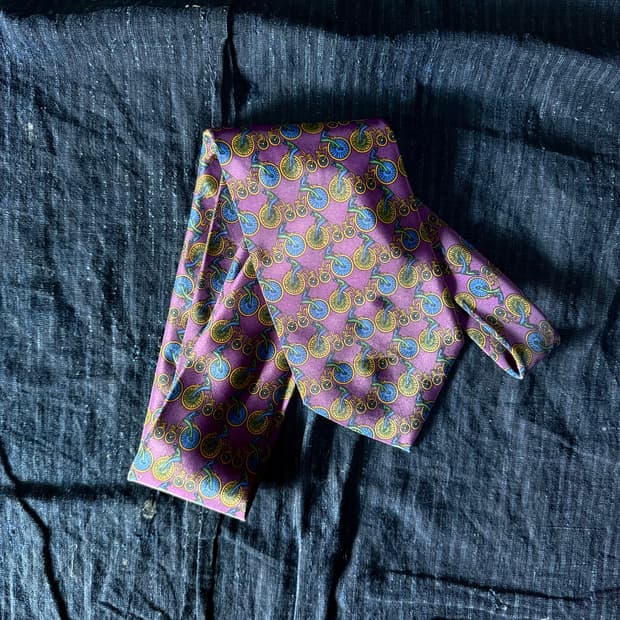 Yorn 벨로시패드 패턴 폴리 타이