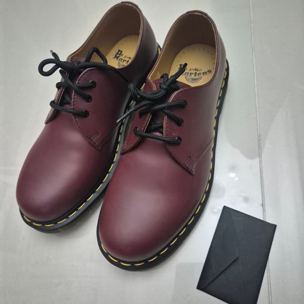 [260] 닥터마틴 1461 체리레드 UK7