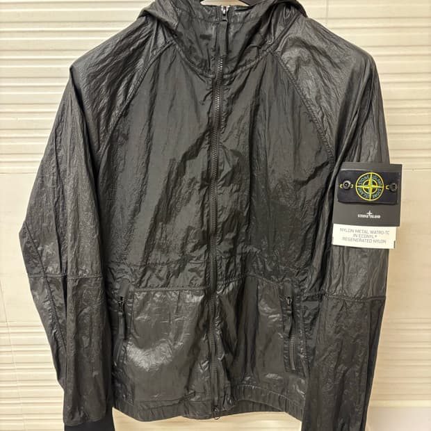 스톤아일랜드 나일론메탈 자켓