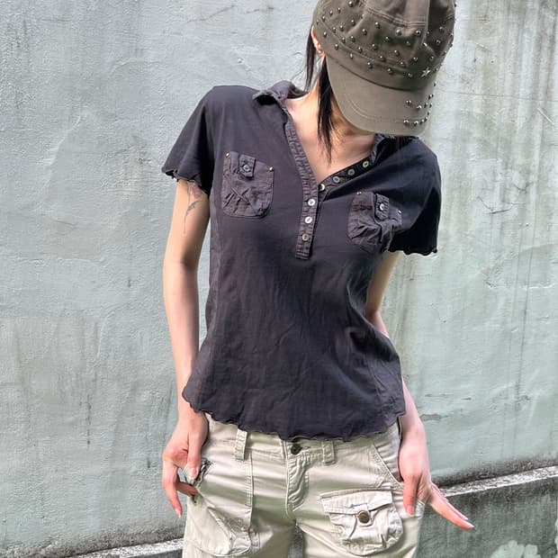 Grunge Vintage Button-Up Pocket T-shirts