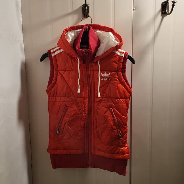 [85]아디다스 삼선 후드 경량 패딩 조끼