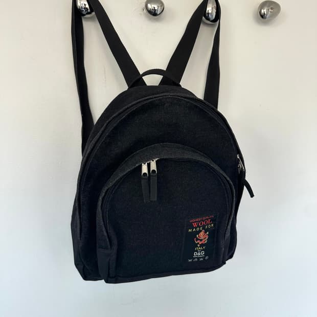 돌체앤가바나 울 백팩