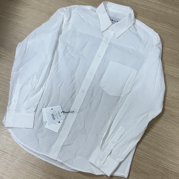 [48] 솔리드옴므 25SS 백로고 아플리케 셔츠