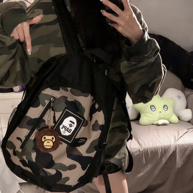 베이프 백팩 ❤️ 새상품 정품 일본 잡지부록 카모 키링포함