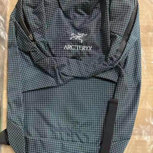 아크테릭스 컨실 15 백팩 블랙