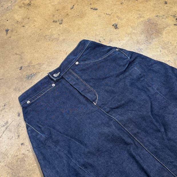 [정품] 리바이스 엔지니어드 데님 스커트 b14