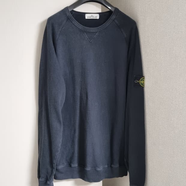 스톤아일랜드 맨투맨