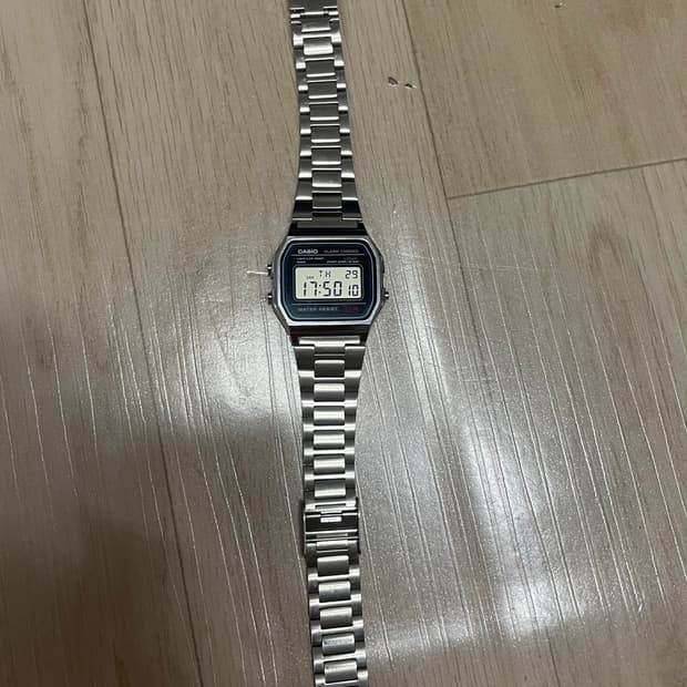 카시오 A158W 시계