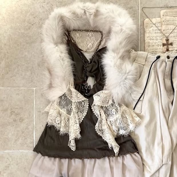 빈티지 페어리 퍼 레이스 베스트 (택포,탈부착 가능)