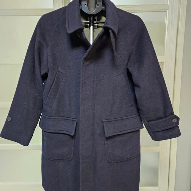 [급매] 어나더오피스 발마칸 쇼트 코트(자켓) 네이비 01사이즈