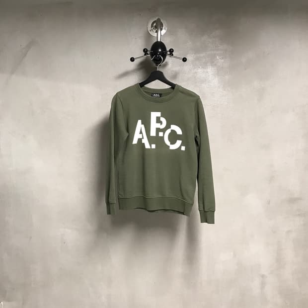 APC 아페쎄 맨투맨 카키 S(W)
