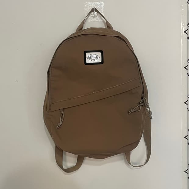 단톤 브라운 백팩