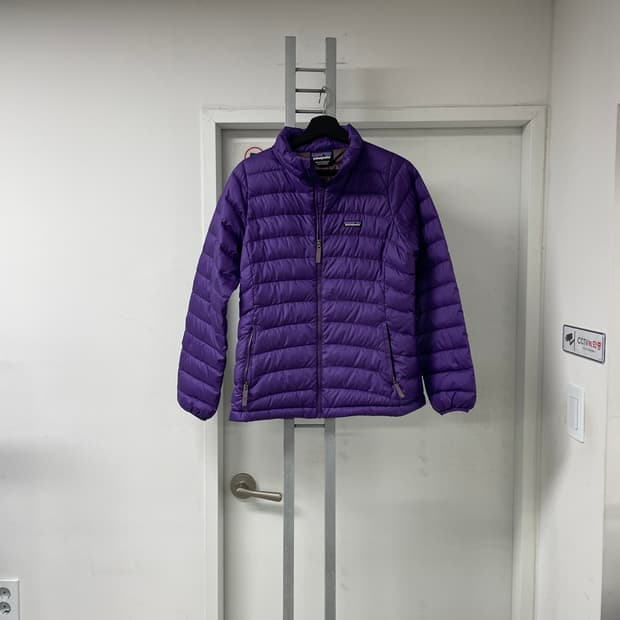 파타고니아 경량 패딩 16-18(W)