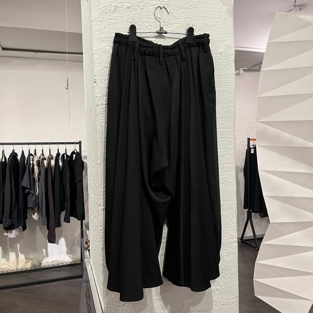 요지야마모토 카라스 팬츠