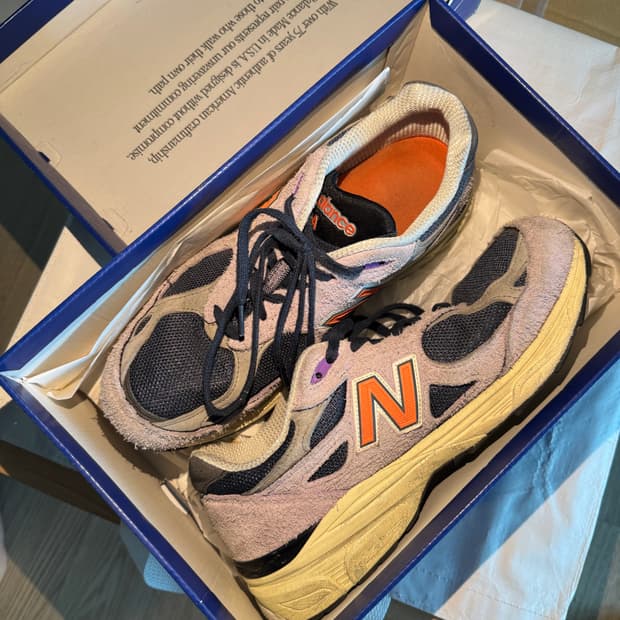 뉴발란스 990v3 MADE IN USA 테디산티스 애머시스트
