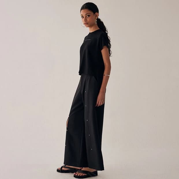 [트리밍버드] Rivet Slit Trouser - BLACK