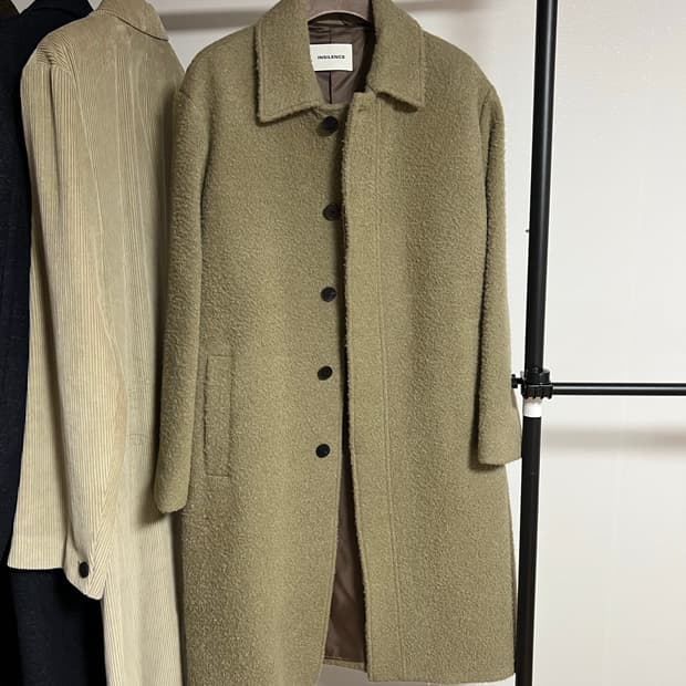 인사일런스 알파카 맥코트