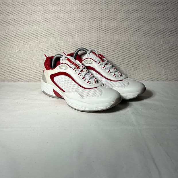 프라다 루나로사 스니커즈