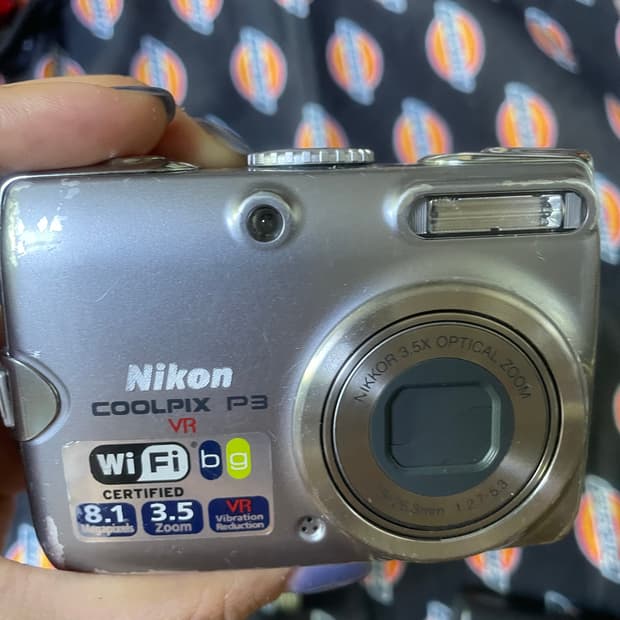 니콘 쿨픽스 p3 (wifi 가능 모델)